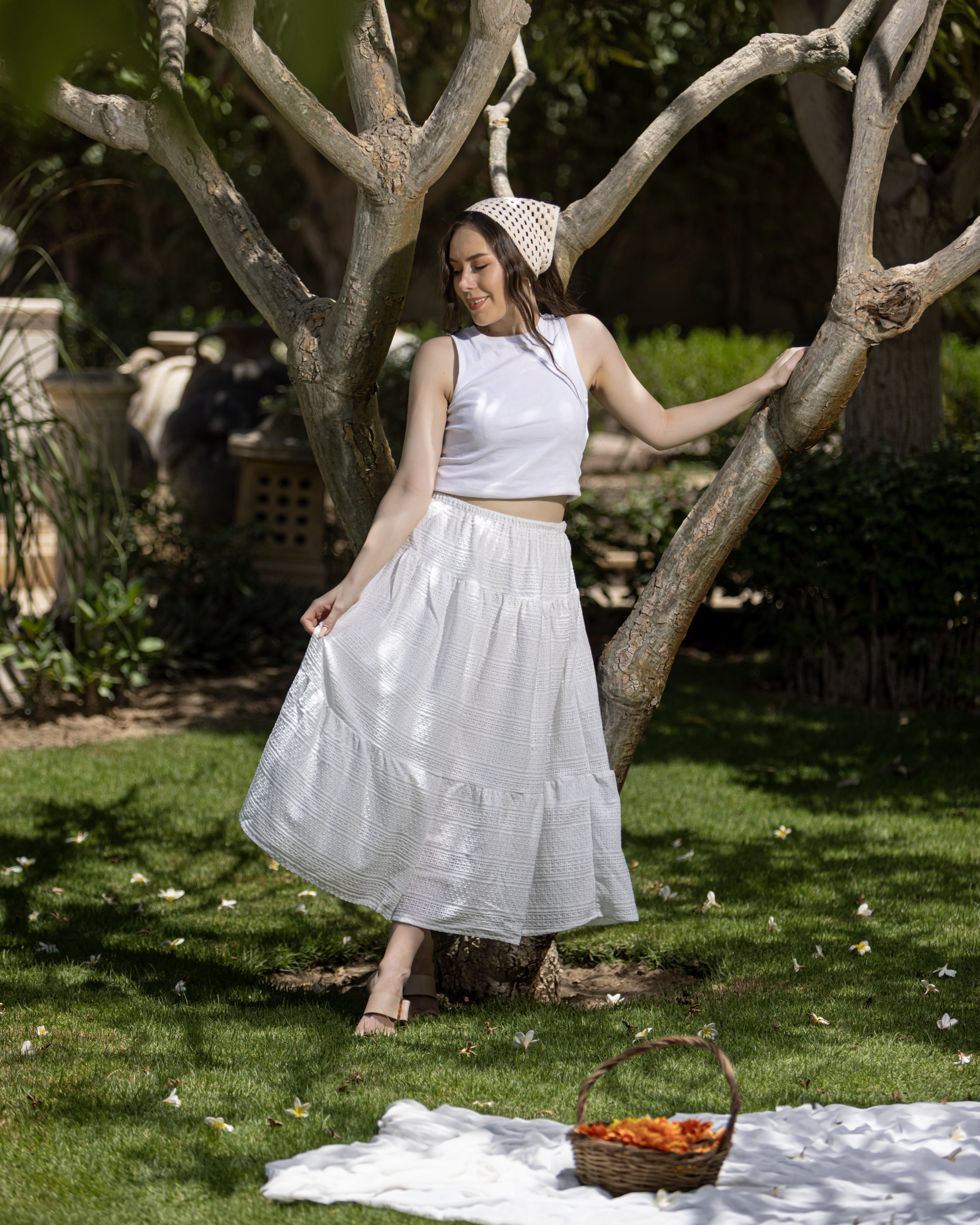 Flow Skirt – Effortless elegance meets all-day comfort.