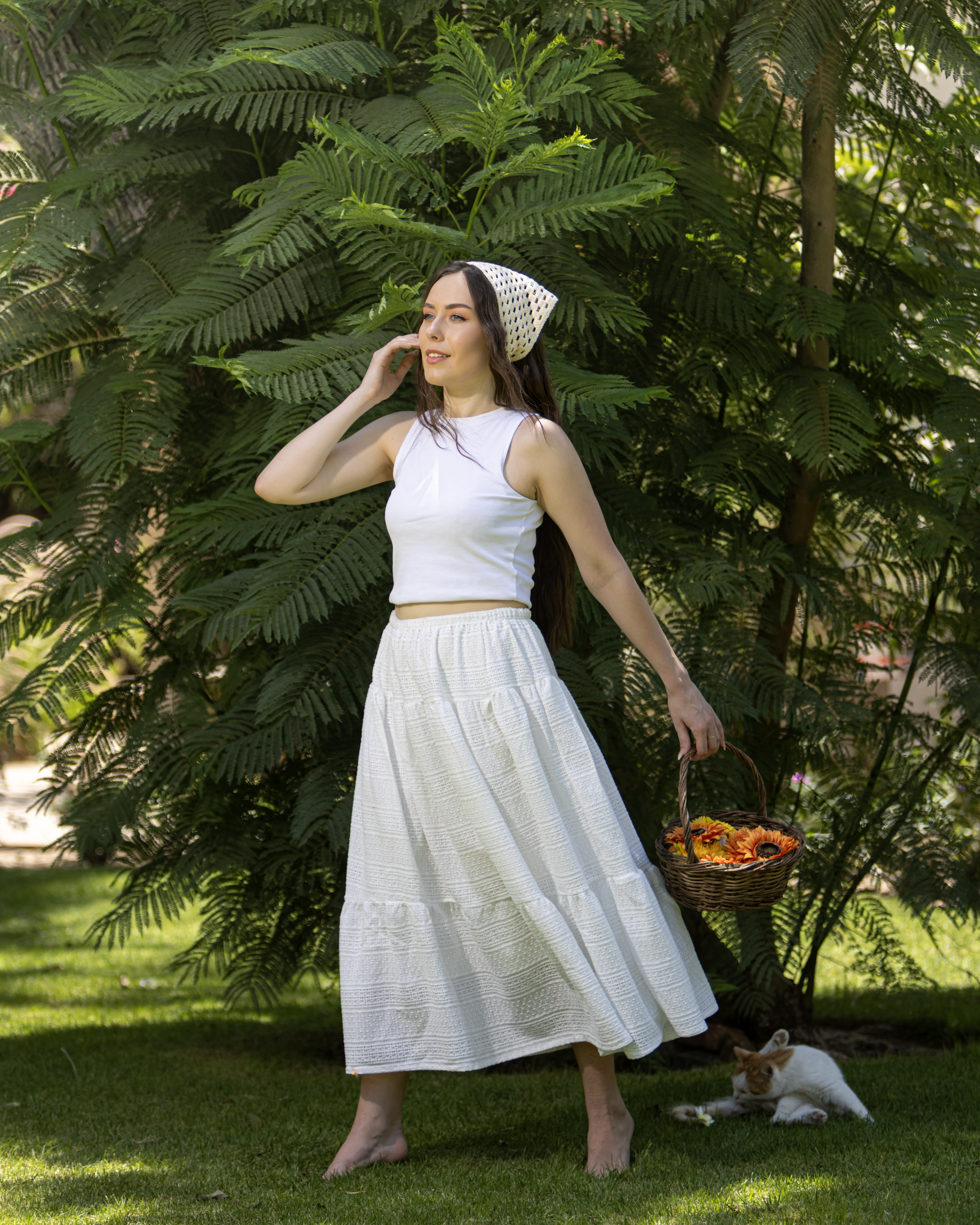Flow Skirt – Effortless elegance meets all-day comfort.